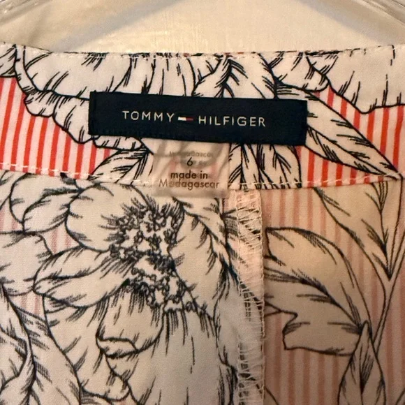 Tommy Hilfiger Pink Floral V-Neck Maxi Dress - Picture 3 of 6